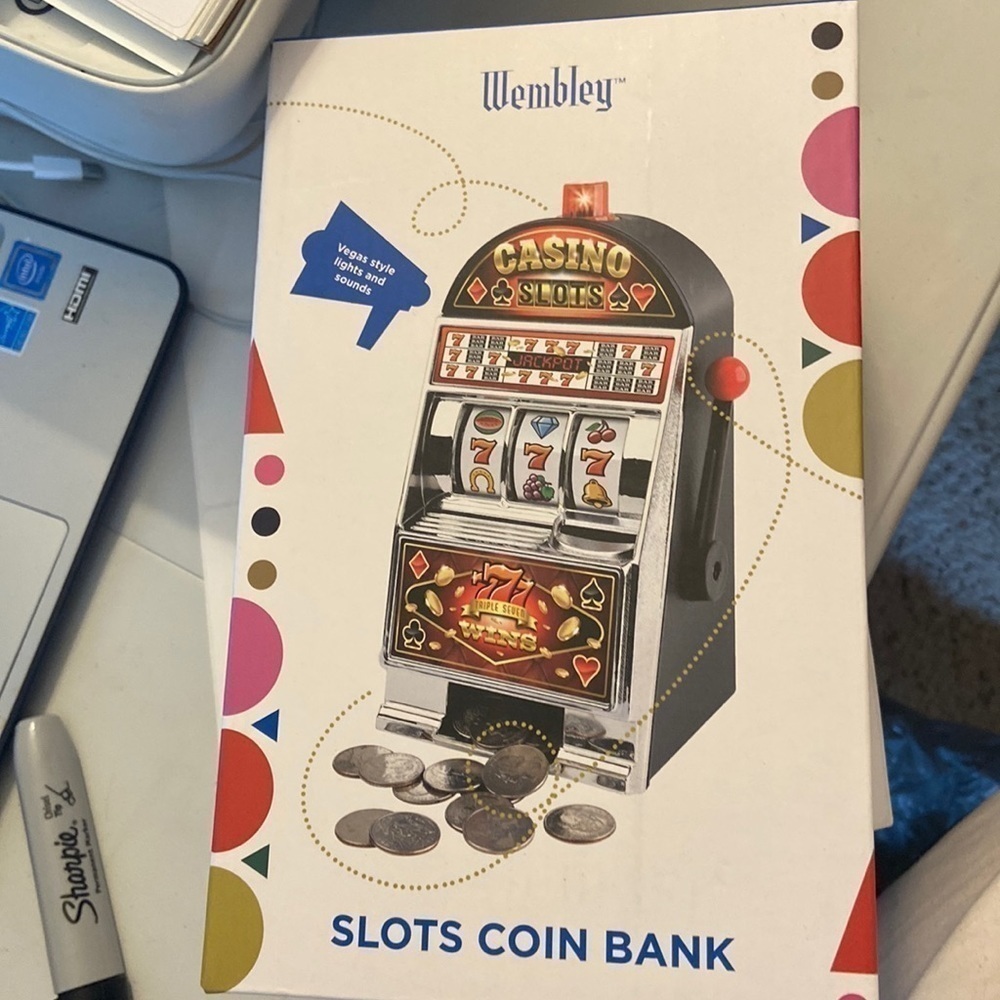Wembley slots coin bank new in package Grey2